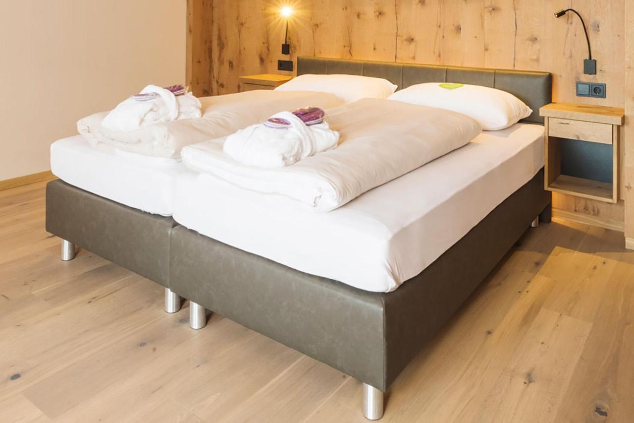 Hotel Penzinghof Oberndorf in Tirol Bagian luar foto