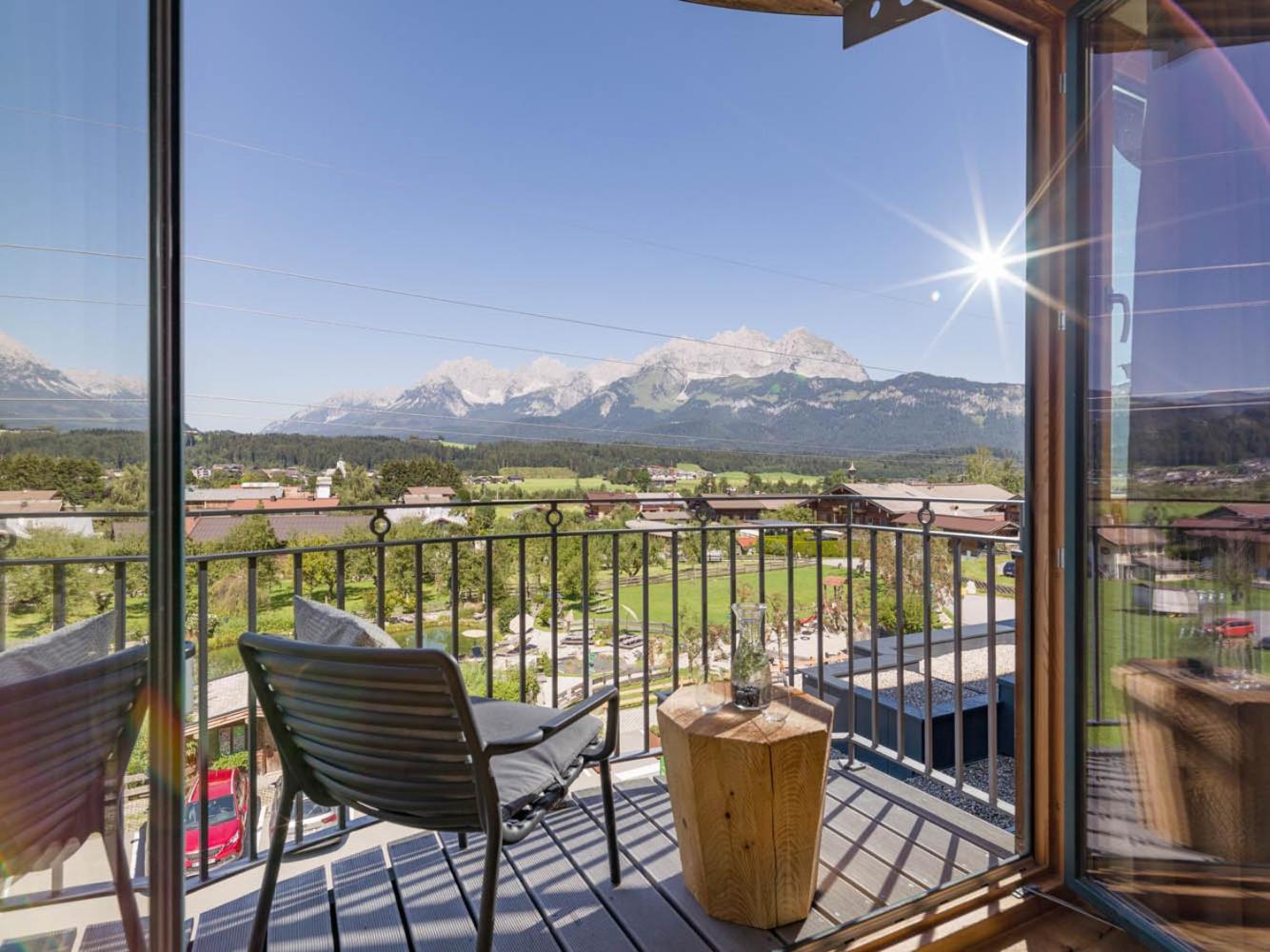 Hotel Penzinghof Oberndorf in Tirol Bagian luar foto