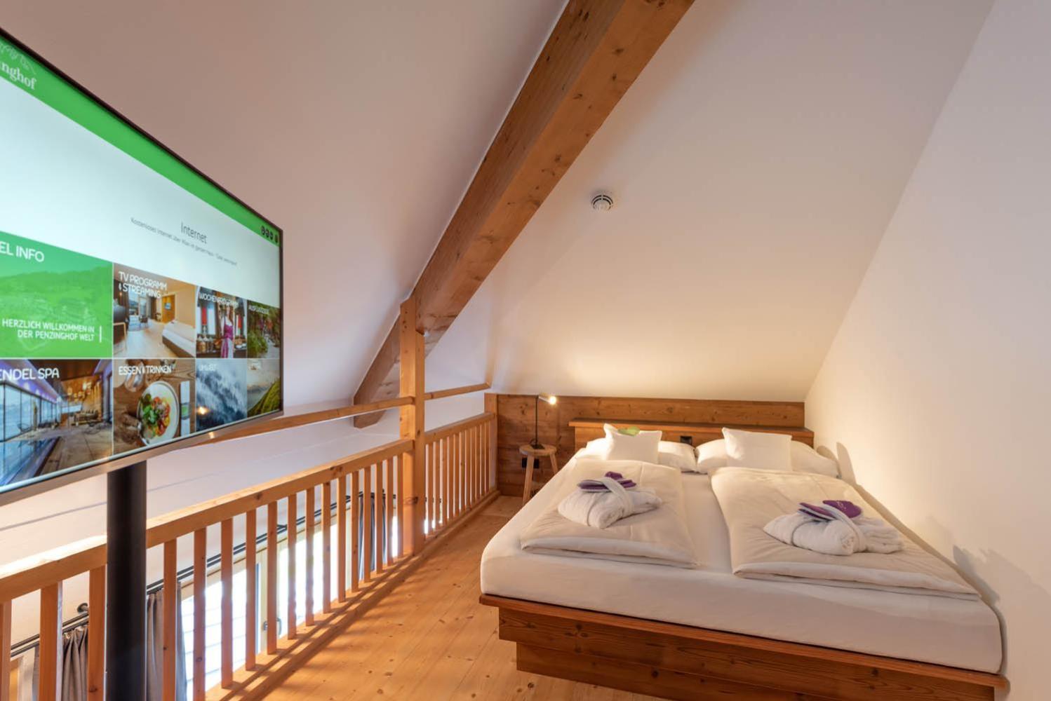 Hotel Penzinghof Oberndorf in Tirol Bagian luar foto