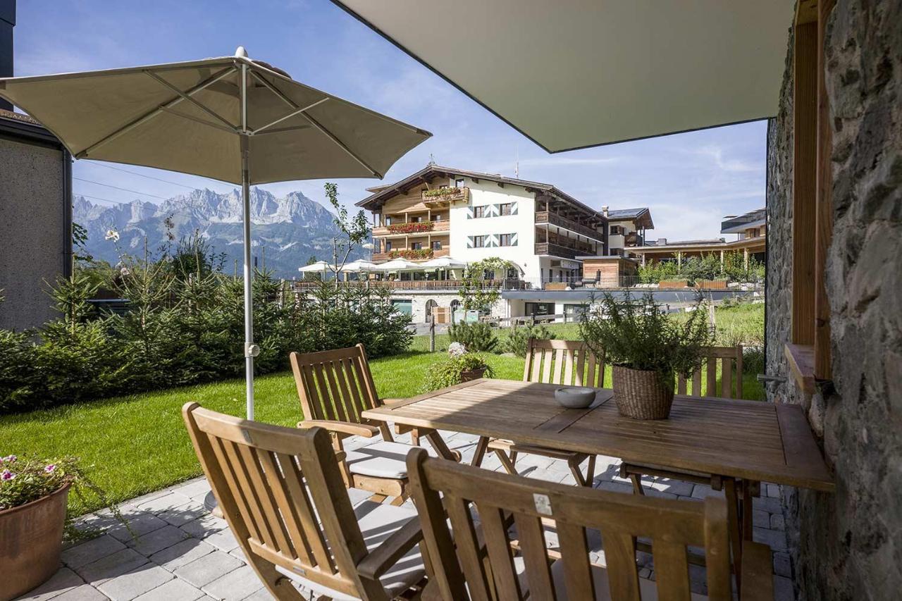 Hotel Penzinghof Oberndorf in Tirol Bagian luar foto